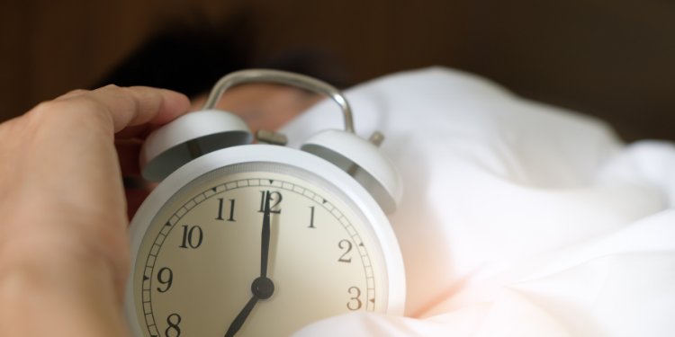 Saat 22.00’de yatmak kalp krizi riskini azaltıyor