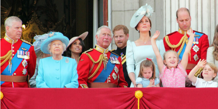 Britanya’da monarşinin ülkenin en önemli değeri olduğunu düşünen gençlerin oranı yüzde 9 çıktı