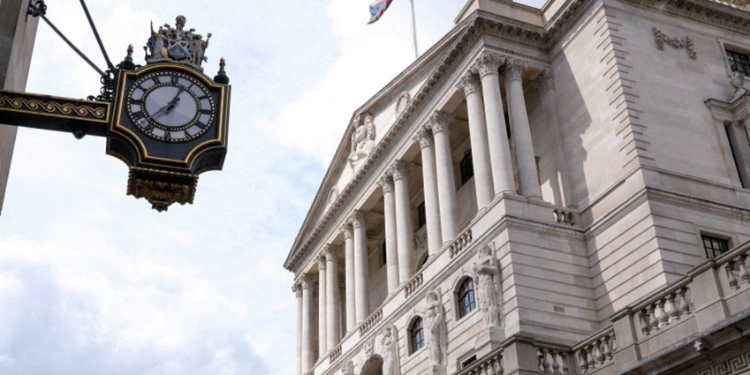 İngiltere Merkez Bankası’ndan son 33 yılın en büyük faiz artırımı: ‘Ülkeyi uzun sürecek bir resesyon bekliyor’